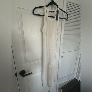 Tahari crochet maxi bikini cover 🤍